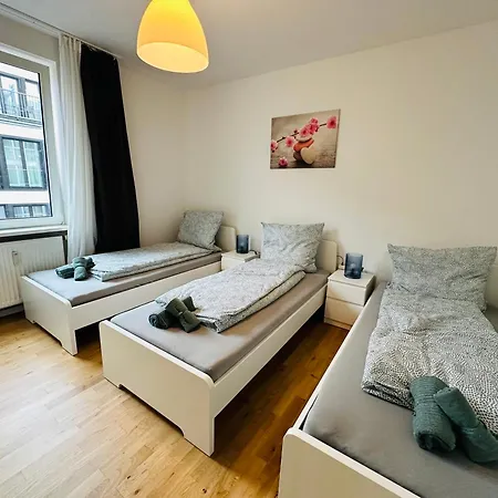 Urban Flats Aparthotel *