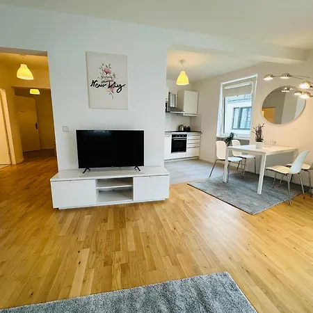Urban Flats Aparthotel *