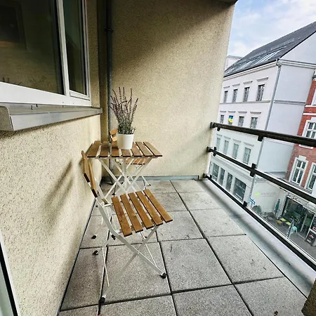 Urban Flats Aparthotel *