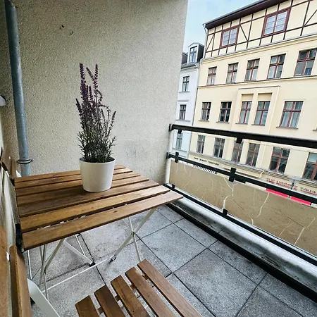 Aparthotel Urban Flats *